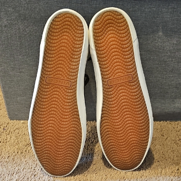 Vince Parker-B, Coastal MU Sneakers - Picture 5 of 8